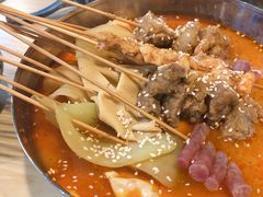 红汤串串-嗜辣吃客