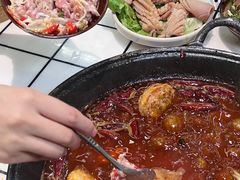 -扎起市井老火锅(乐山总店)