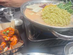 -富乐满韩国正宗炸鸡韩国料理(虹泉路店)