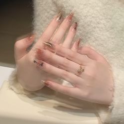 -悦指间美甲美睫
