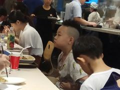 大堂-南城香·饭香串香馄饨香(青年路店)