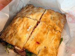 小红帽三明治-OUR Bakery(中海环宇荟店)
