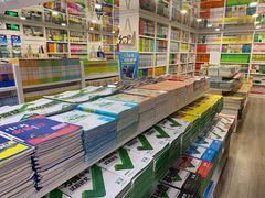 -育才书店(三孝口店)