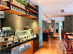 自助取餐区-阿纳迪酒店·秘境西餐厅
