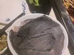 -二荆条·蜀鲜汇城市森林火锅