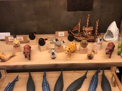 -三亚火车头万人海鲜广场