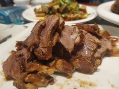 -吉同饭店(绿地·香榭丽公馆店)