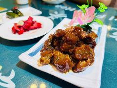 -南京金牛湖巨碗鱼头