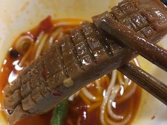 -李记特色罐罐米线(重庆中环大厦店)