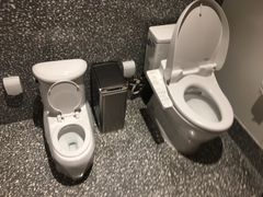 -蔚来中心(北京中关村店)