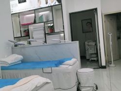 -友仟痘医生·专业祛痘皮肤管理