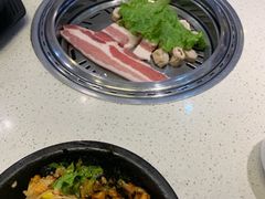 猪肉拼盘-韩香福烤肉庄园(荣成店)