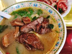 -金杨拉面王小吃面馆·牛三宝面·红烧牛肉粉