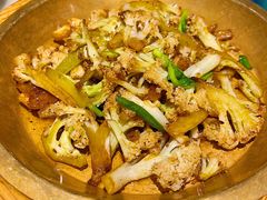 大盘有机花菜-佬麻雀·剁椒鱼头(京基KK One店)