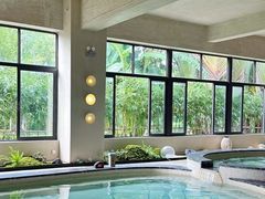 -晋爵会游泳馆(海湾公园店)