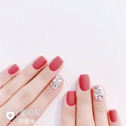 -Pink You美甲洗眉纹绣定制中心