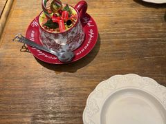 -秘密旅行Bonjour(黑金冠 江南西店)