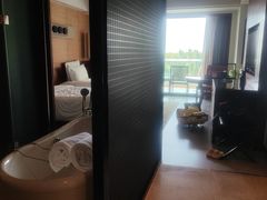 -三亚湾海居雅高铂尔曼度假酒店