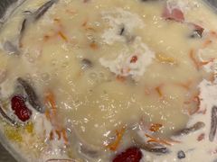 -捞王锅物料理(上海世茂广场店)