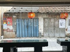 -巴浪鱼咖啡馆 Local Fish