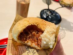 霸王酥皮叉烧包-避风塘(宝山万达店)