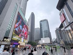 -观音桥步行街