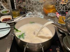 -捞王锅物料理(上海世茂广场店)