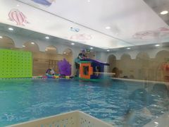 -龙格亲子游泳·水育早教运动中心(龙湾天街店)