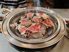 -围炉肉舍•炭烤活鳗•丹东海鲜烤肉(步行街店)