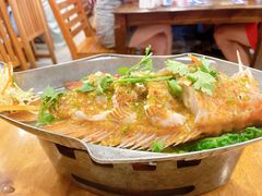 -两兄弟Song Pee Nong(2号店)