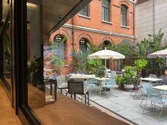 -潮一不贰·法式甜品·生日蛋糕·西式简餐(外滩店)