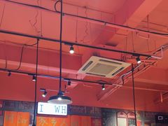 -蚝堡海鲜·威海菜·海肠捞饭·烧烤·亚洲吃蚝公司(幸福门店)