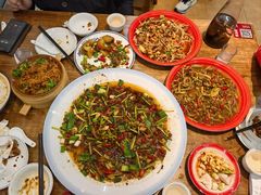-佬缸炮江湖川菜(玉林店)