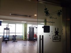 V&nbsp;Lines私人教练工作室(建外SOHO店)-VLines耀能运动24小时·月付制健身(京广桥店)