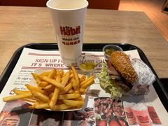 -The Habit Burger Grill 哈比特汉堡(复兴soho店)