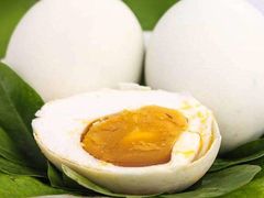 鸭蛋夹菜-三兄弟高炉烧饼