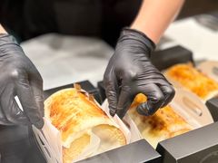 -白蘭BLANK(杭州湖滨银泰in77C区店)