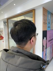 -镁连社·美联社