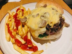 -The Diner X餐厅(青岛万象城店)