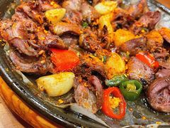 鸡心-老东镇啤酒屋海鲜加工·蒸汽海鲜·海鲜烧烤(台东店)