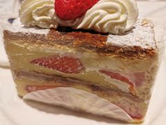 拿破仑草莓-KNOTKNOT珞珞·日式甜品(K11店)