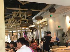 大堂-关东小磨东北菜(上海长风大悦城店)