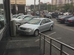 -玉林烤鸭店金台路店-停车场