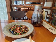 -鸽舞笙平金牌烧鸽子·融合菜(鲁谷店)