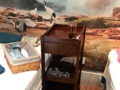 -新盈光·云会所(百丈东路店)