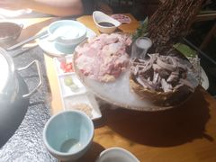 胡椒猪肚鸡-洪氏嗨捞·广东猪肚鸡·椰子鸡火锅(西咸万象城店)