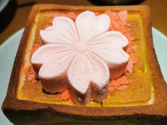 -蜜桃餐厅·伴山(海岸城店)