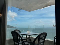 -蜜悦·波西塔诺悬崖海景餐厅