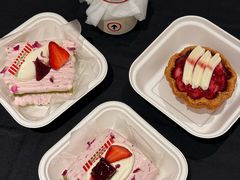 -HOT CRUSH趁热集合·现烤面包(上海环球港店)