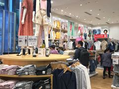 -优衣库(深圳万象天地旗舰店)